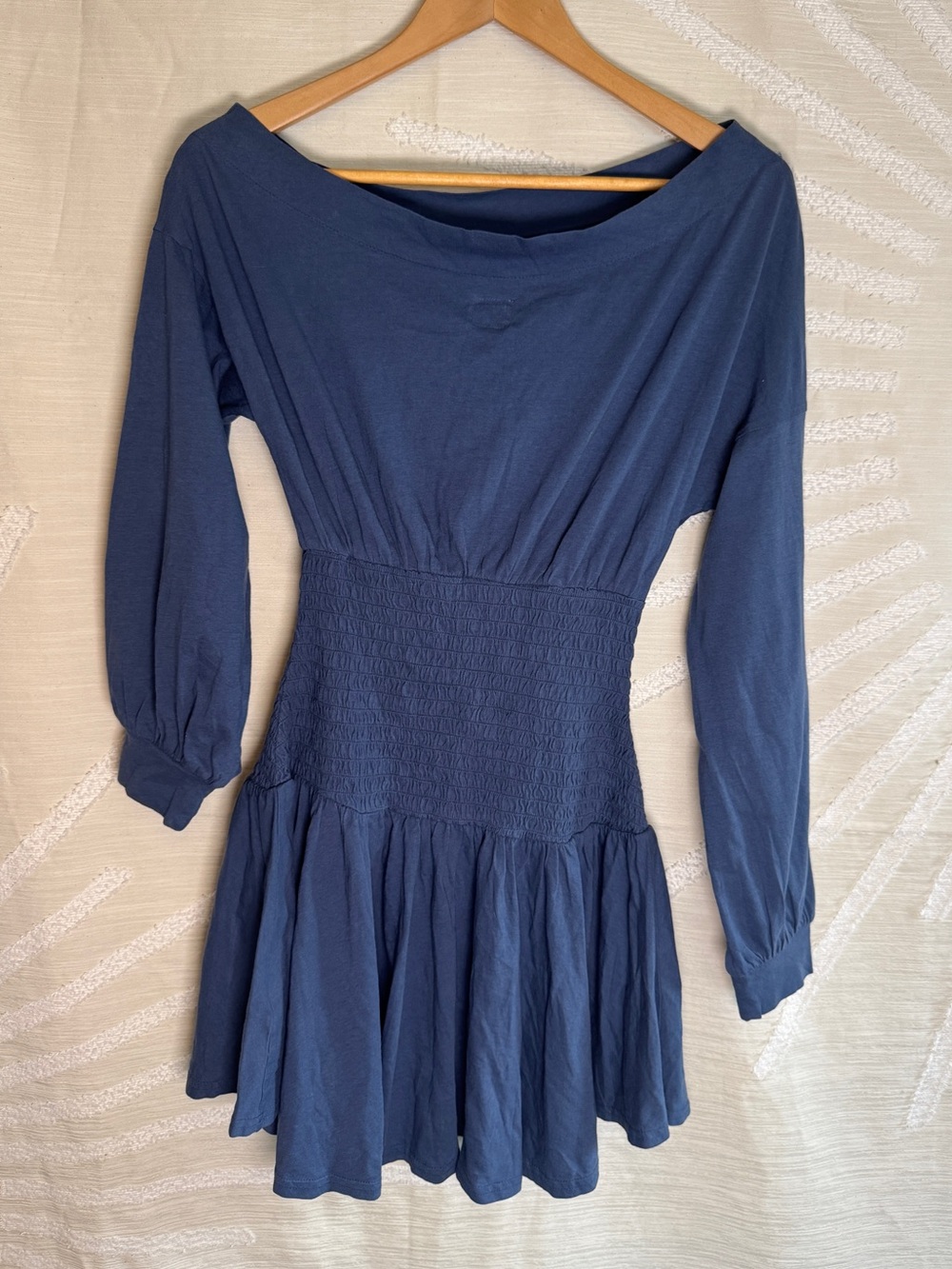 free-est Free People Scorching Hot Long Sleeve Mini Dress Womens XS Navy Seas - Picture 3 of 8